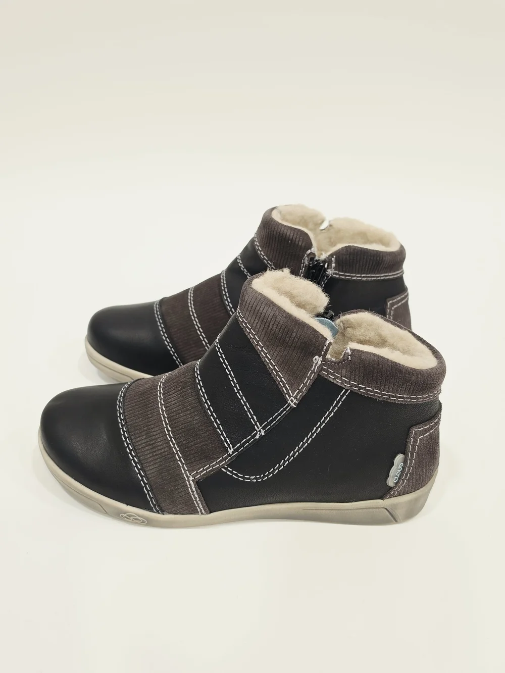 Cloud Footwear Accalia Wool Lined  Ankle Booties in Black and Brown EU 36